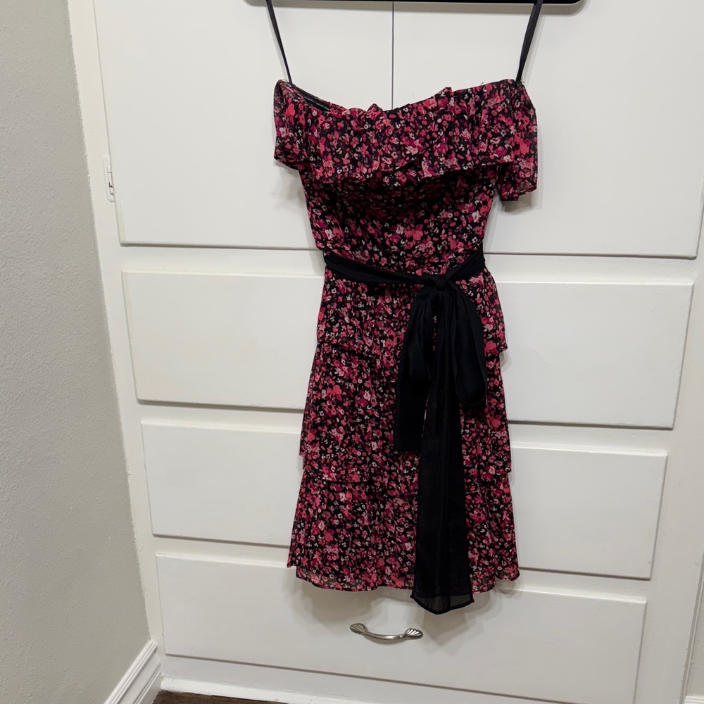 White House Black Market Strapless Ruffled Floral Dress - Picture 3 of 7